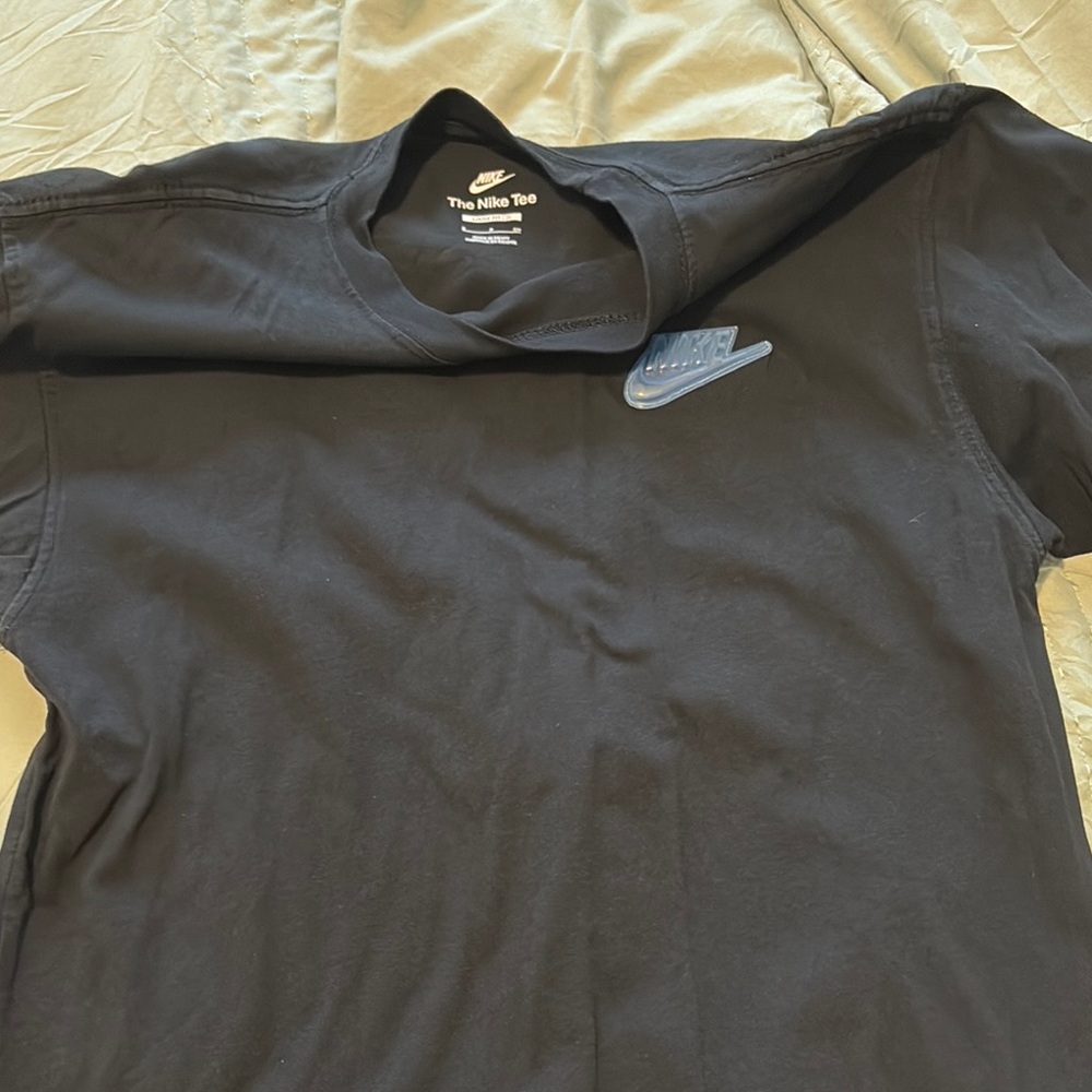 Nike Men's Black T-Shirt